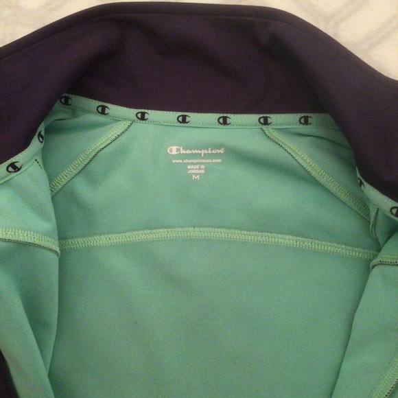 Champion purple sport jacket, size Medium - Picture 5 of 11